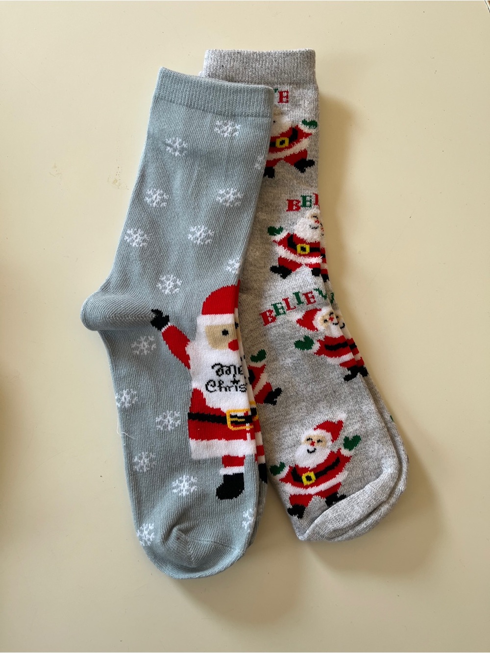 Womens Festive Holiday Crew Socks - 2 pairs